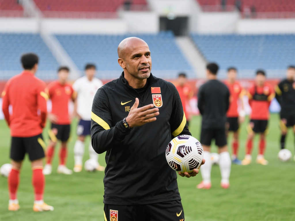 U21国足主帅安东尼奥:致力于塑造独特风格的队伍 U21国足主帅安东尼奥:致力于塑造独特风格的队伍